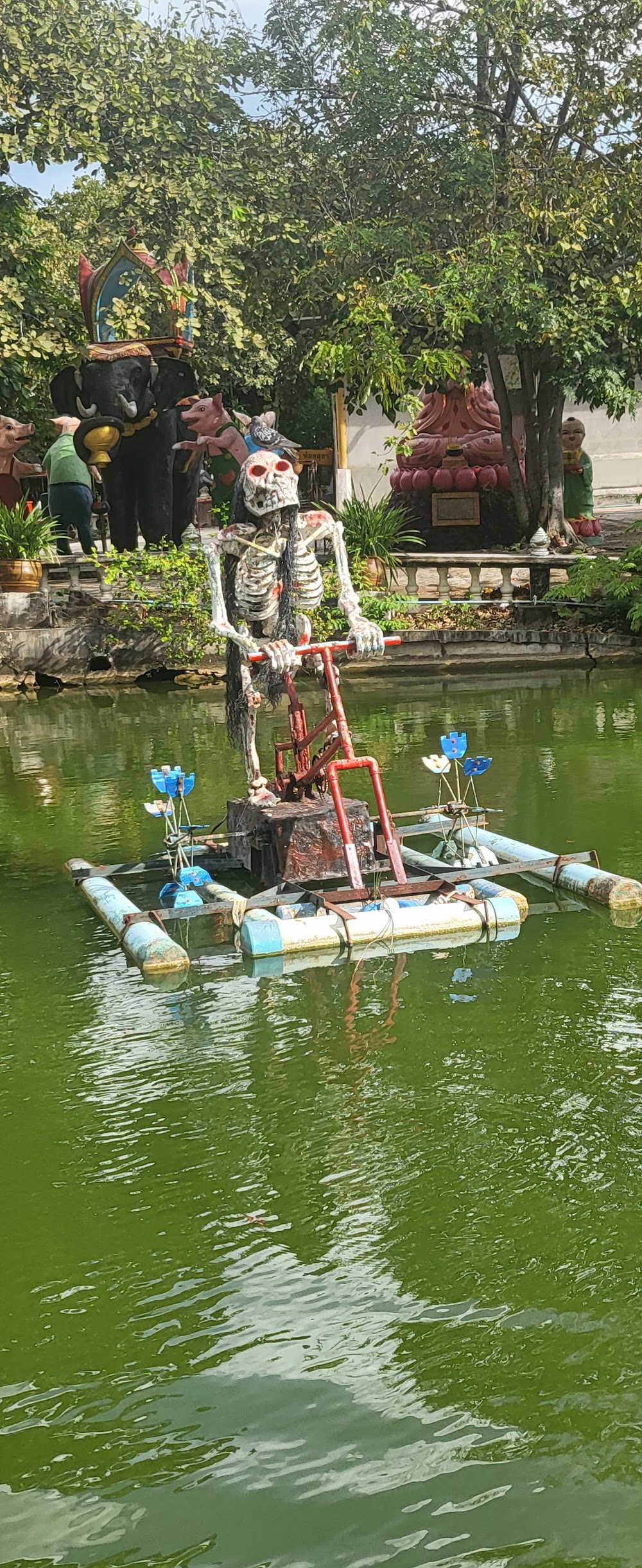 Wat Pa Lak Roi