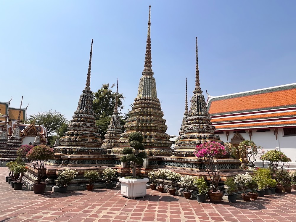 Wat Phukhao Thong