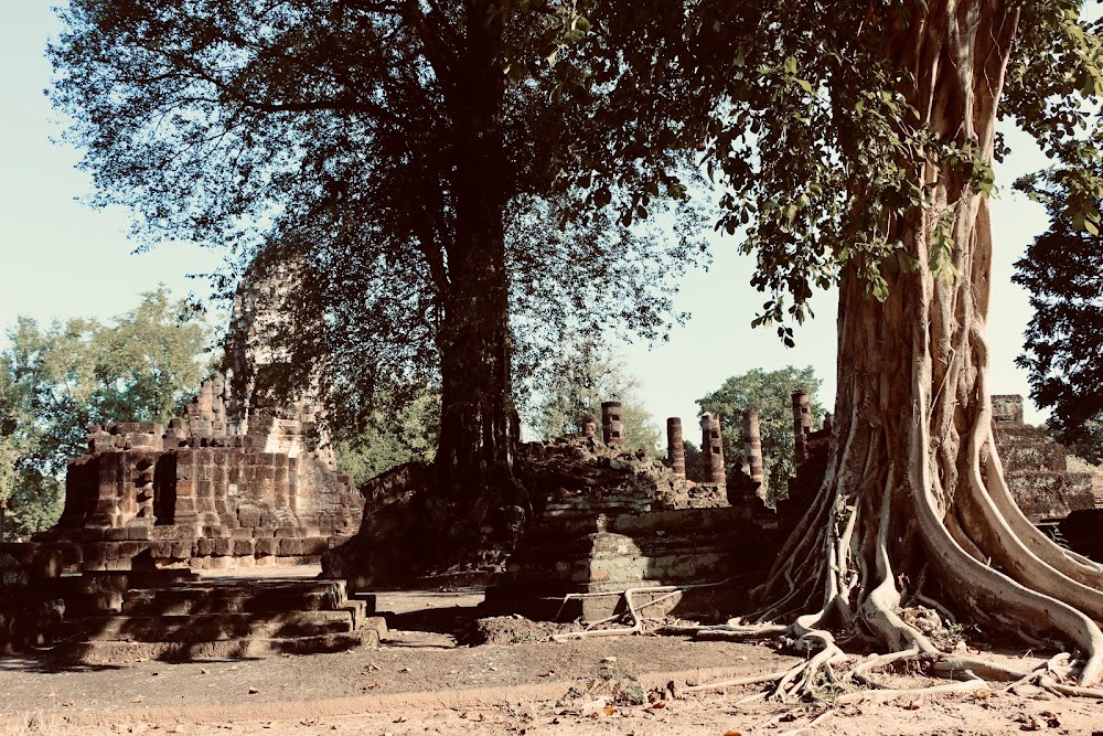 Wat Phuttanimit Phra Saiyat