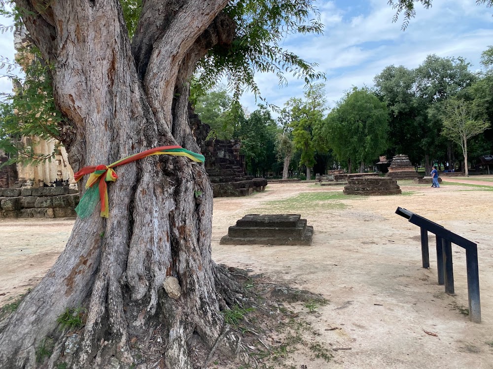 Wat Phuttanimit Phra Saiyat