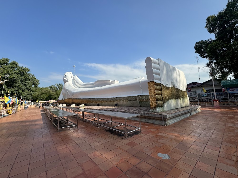 Wat Satue Temple