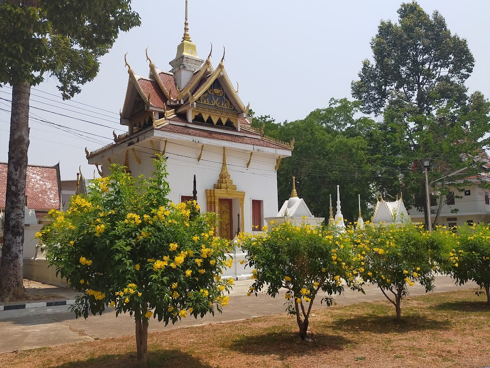 Wat Sawang Arom Worawihan