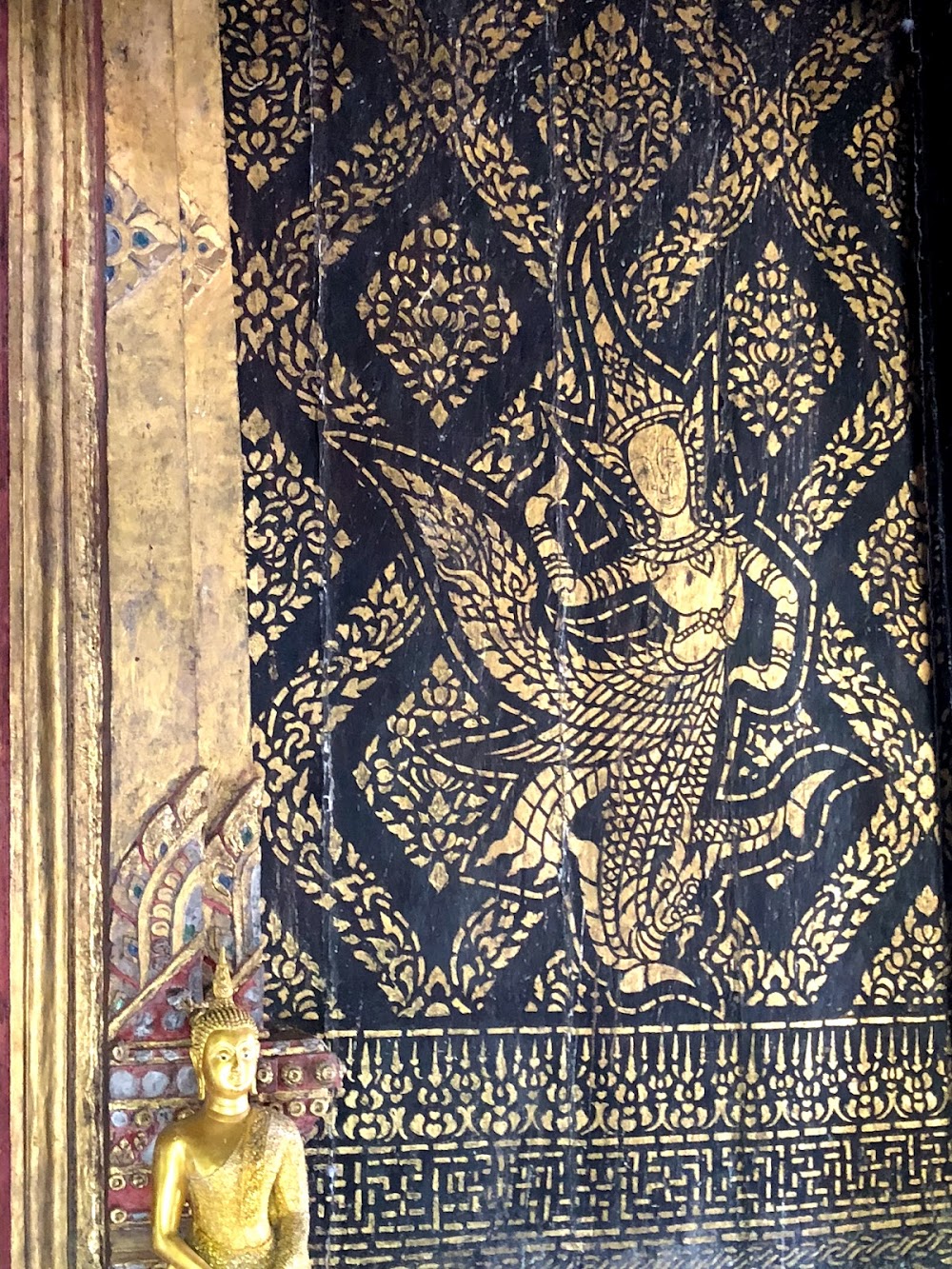 Wat Thung Sri Muang