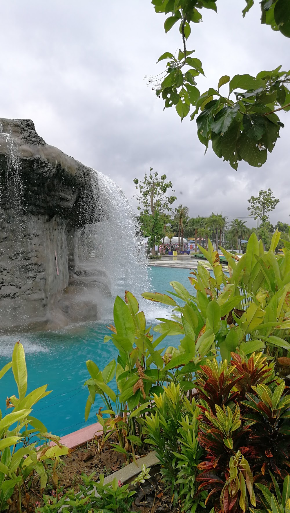 West Wonder Waterpark