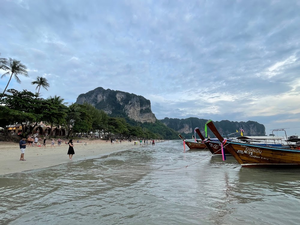 Ao Nam Mao Beach