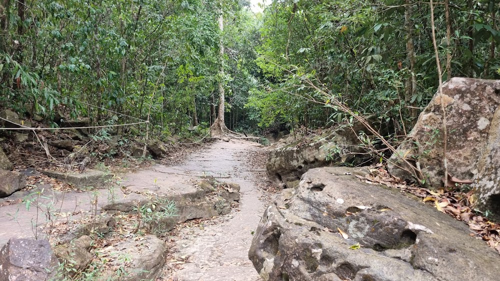 Klong Jao Waterfall