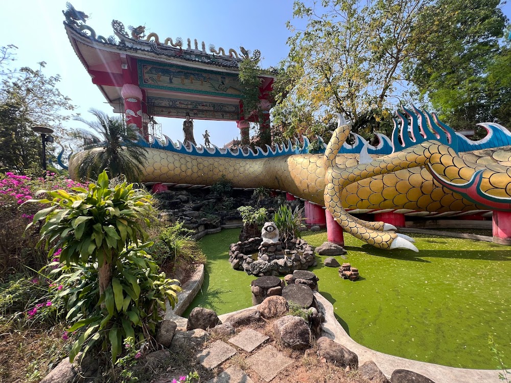 Kuan Im Chokchai (Tamnak Phra Mae Kuan-Im)
