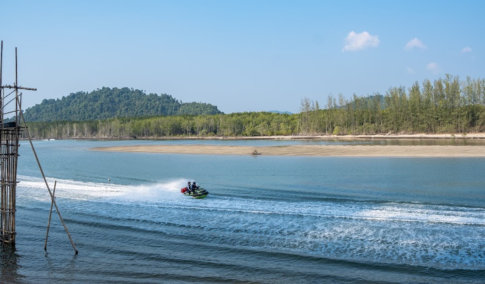 Laem Son Marine National Park