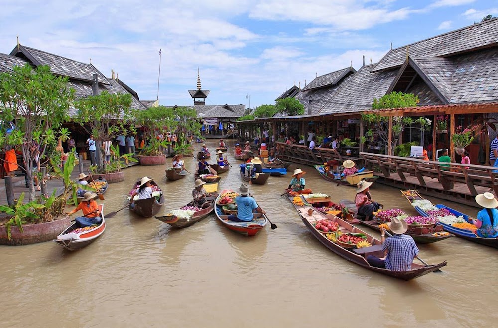 Pattaya Floating Market