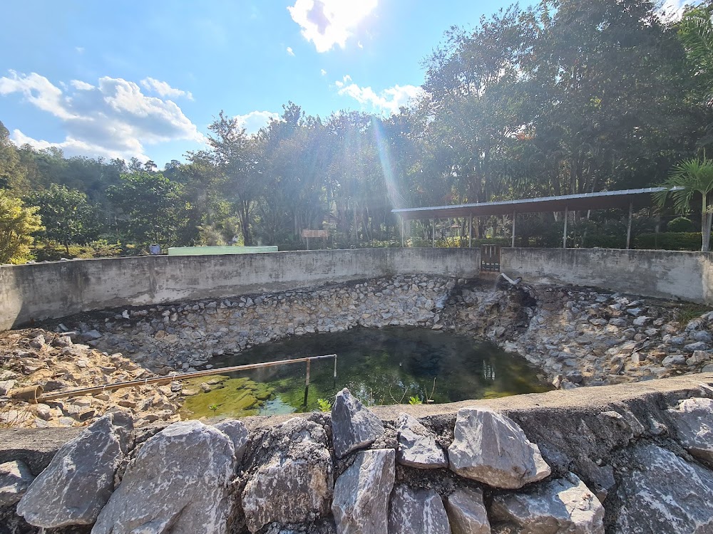 Pha Soet Hot Spring