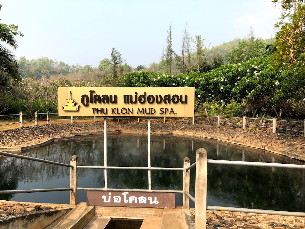 Poo Klon Country Club