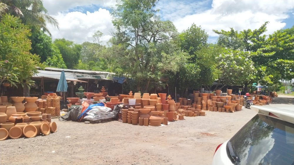 Pottery Village