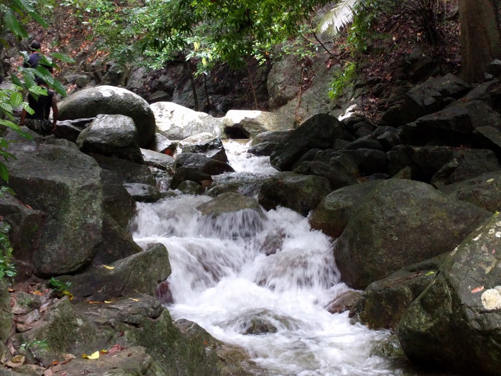 Sai Khao Waterfall