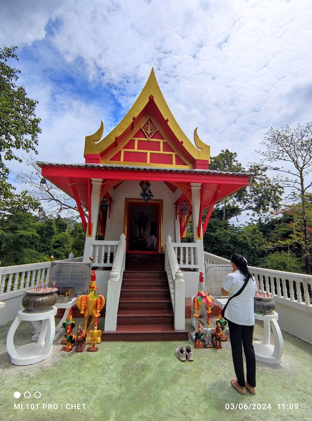 Shrine of Chao Pho Khun Dan