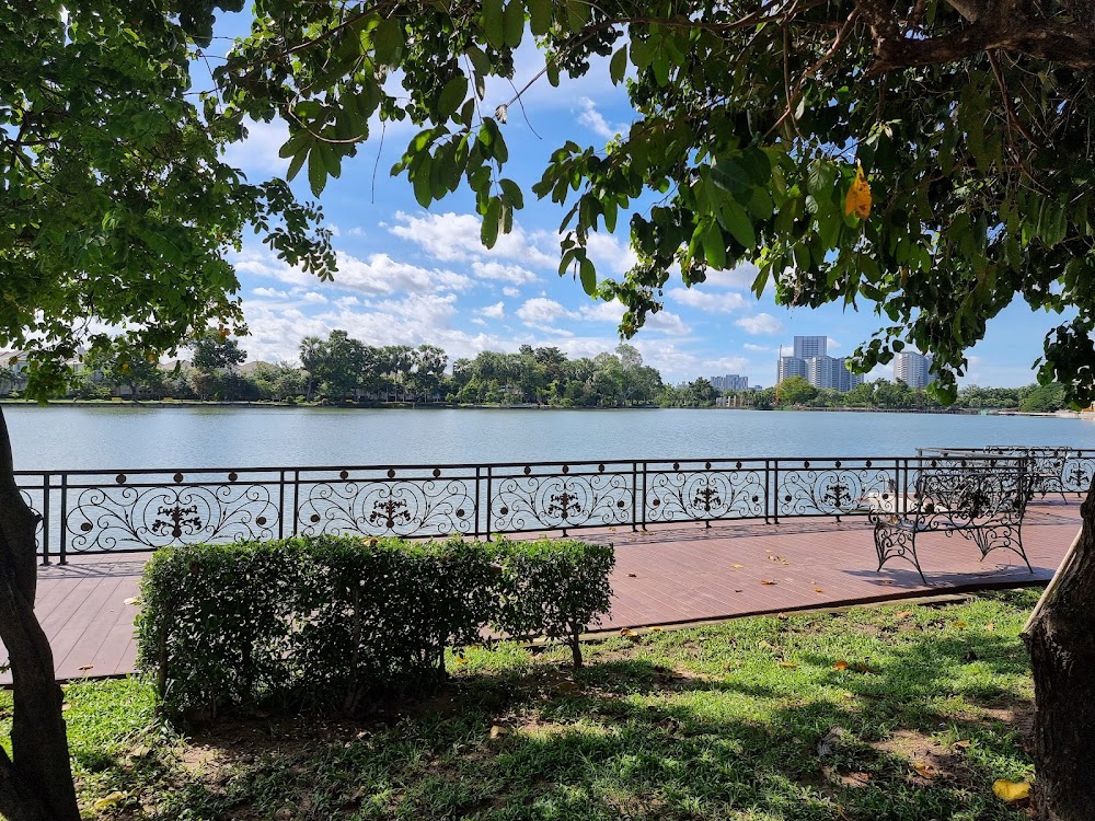 Somdet Phra Srinagarindra Park