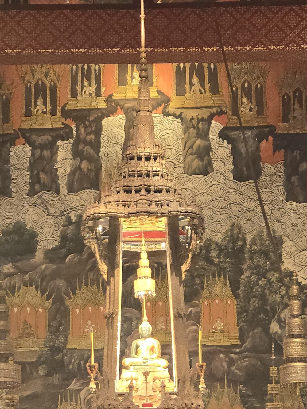 Temple of the Emerald Buddha (Wat Phra Kaew)