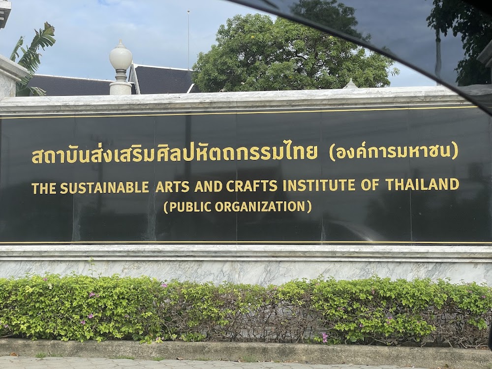 The Support Arts and Craft International Centre