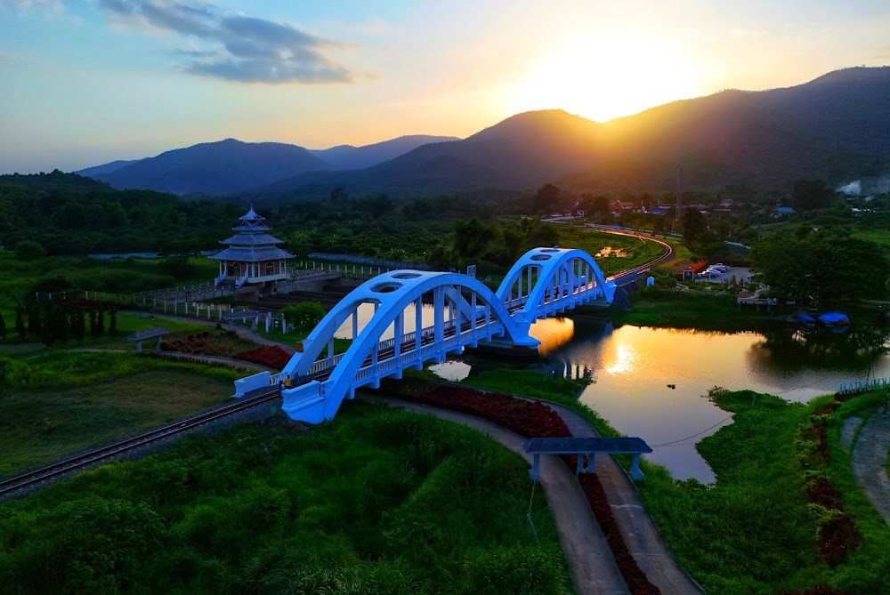 The Tha Chomphu White Bridge