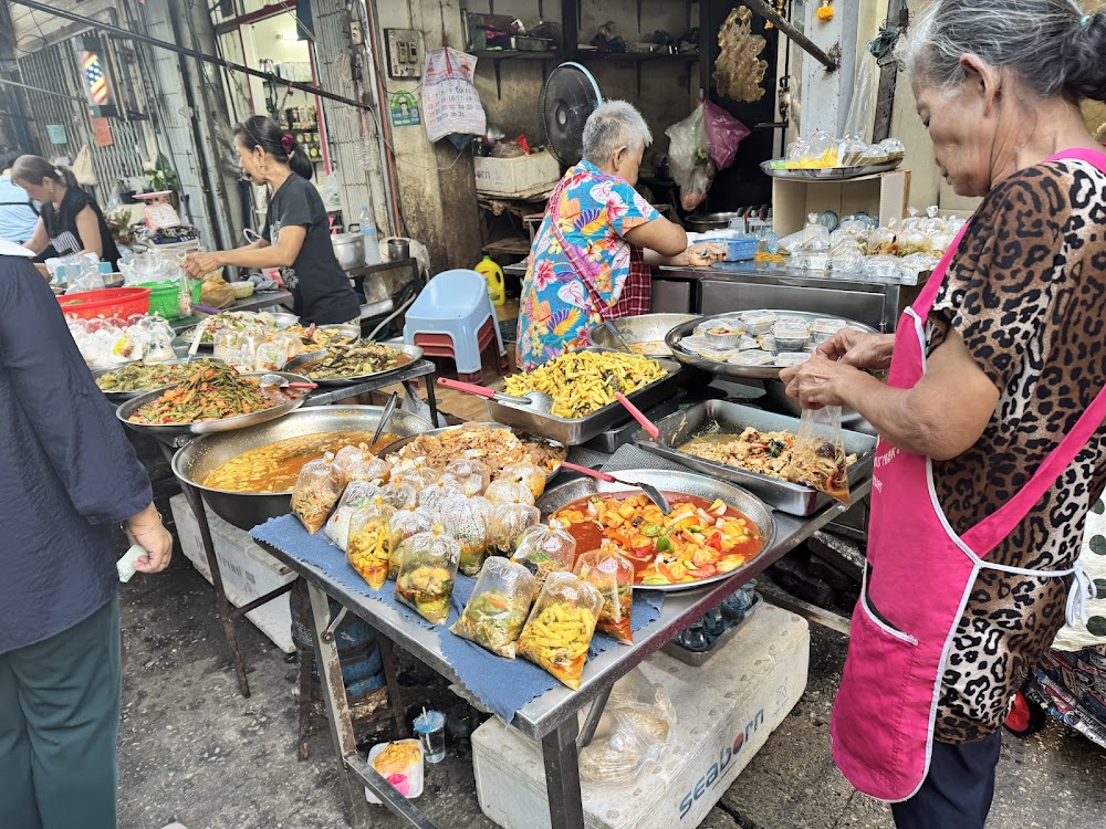 Trok Mor Morning Market