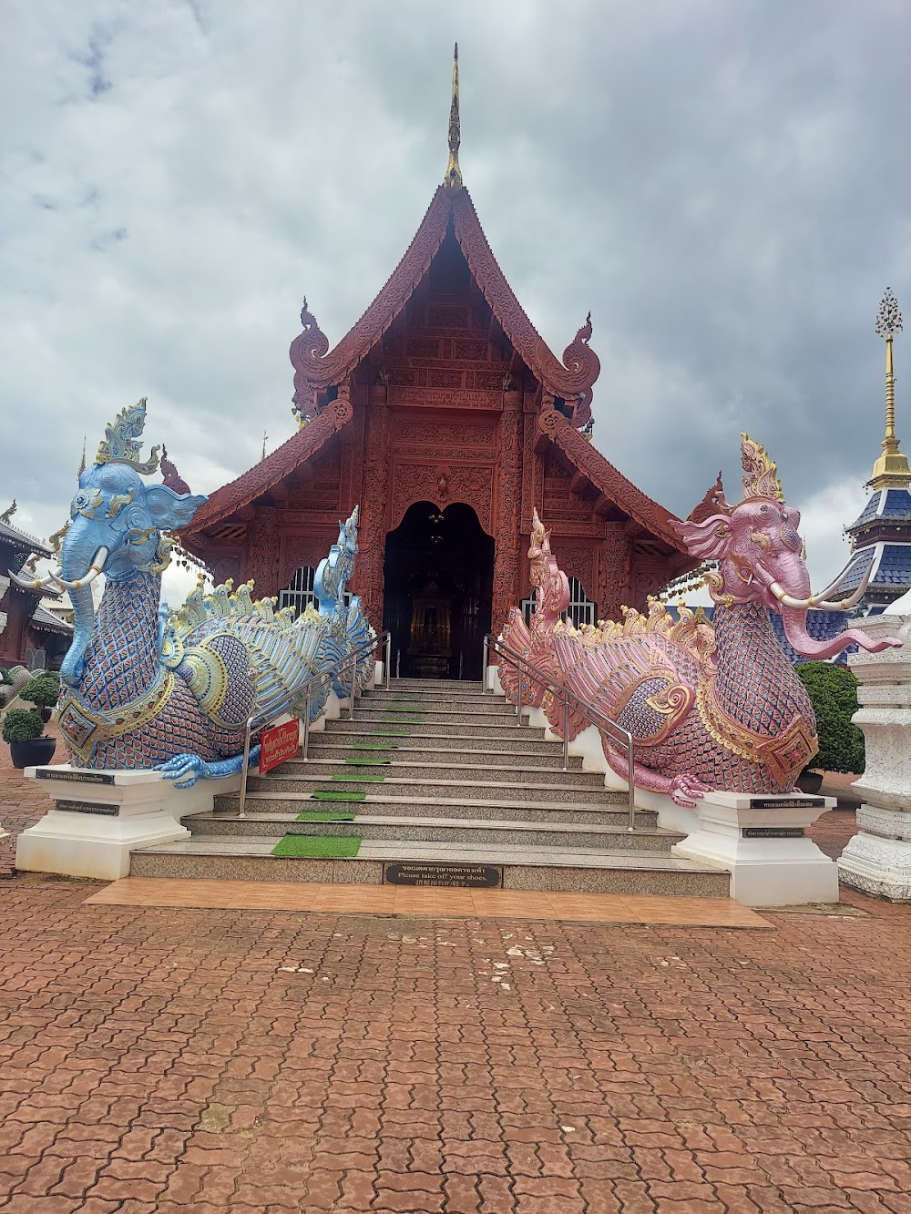 Wat Ban Mai