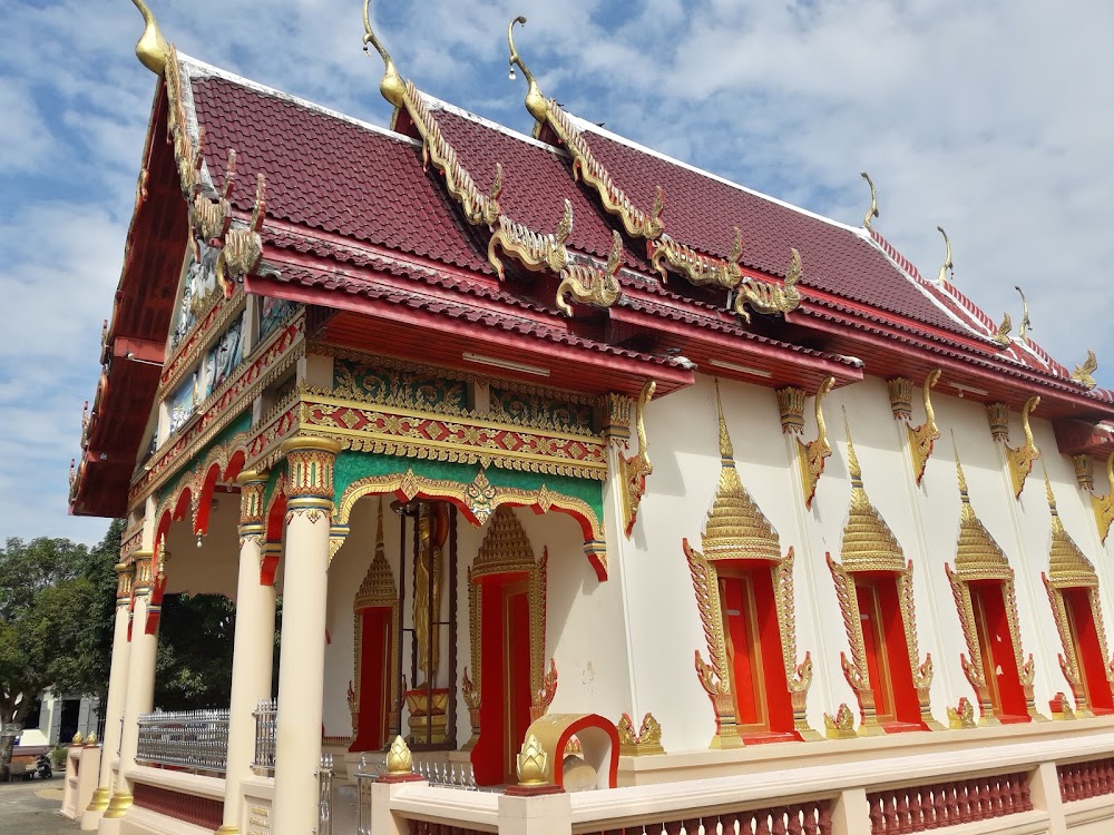 Wat Bot Muang