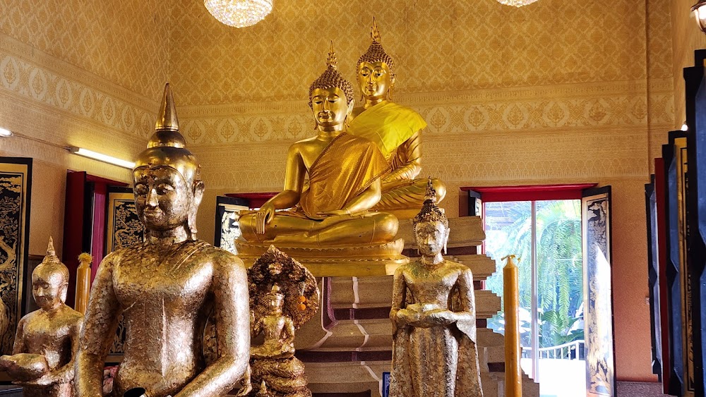 Wat Krathum Suea Pla