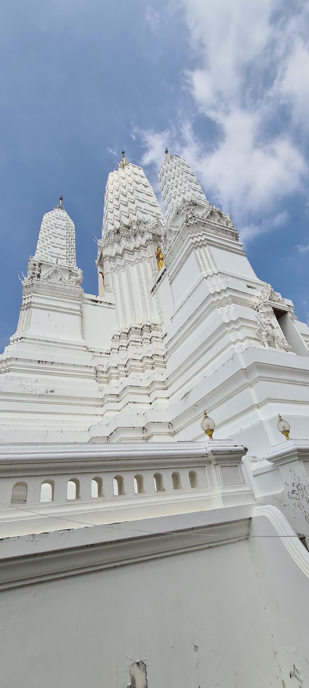 Wat Maha That Worawiharn