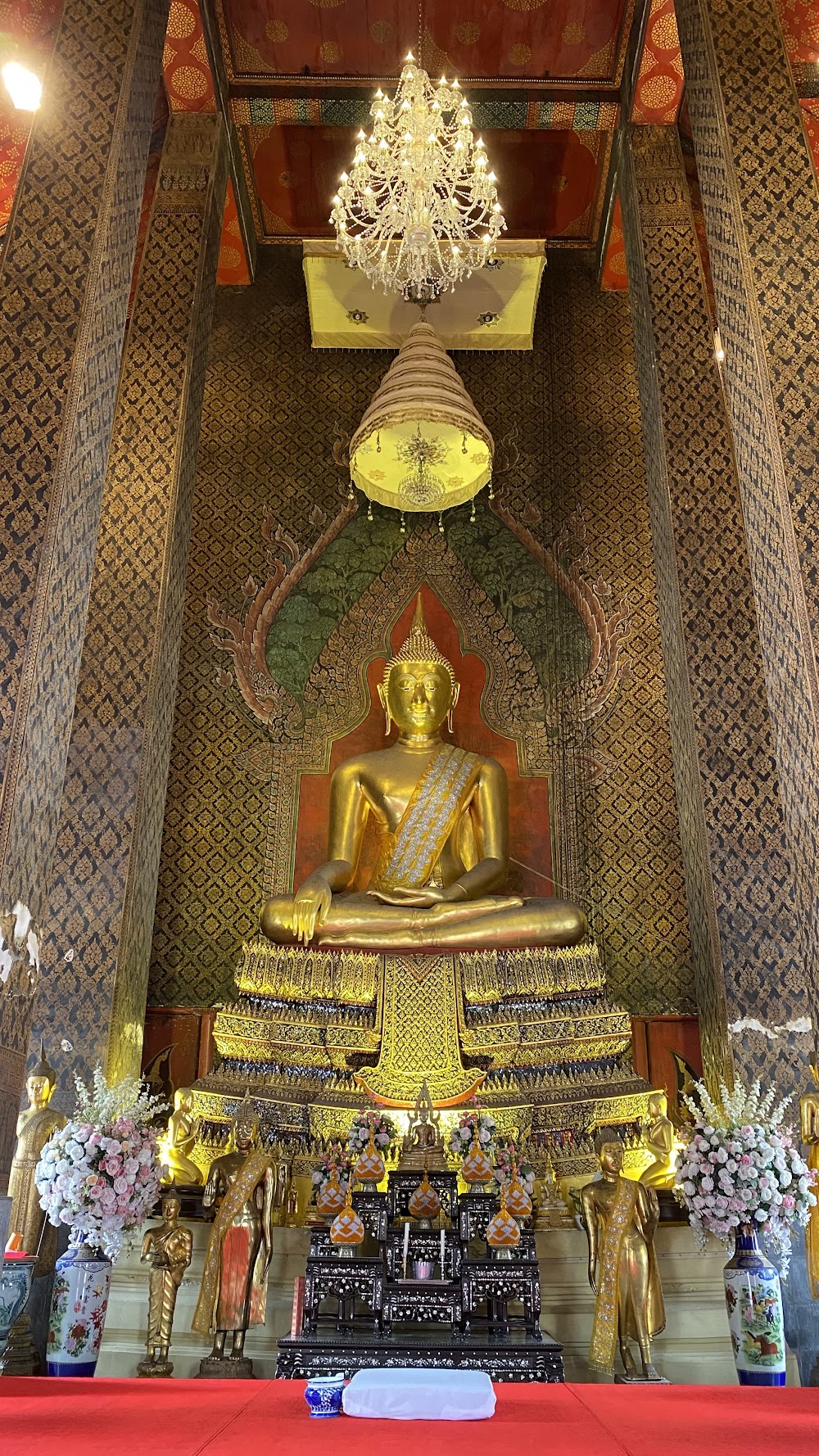 Wat Phayakkha Intharam (Wat Chedi)