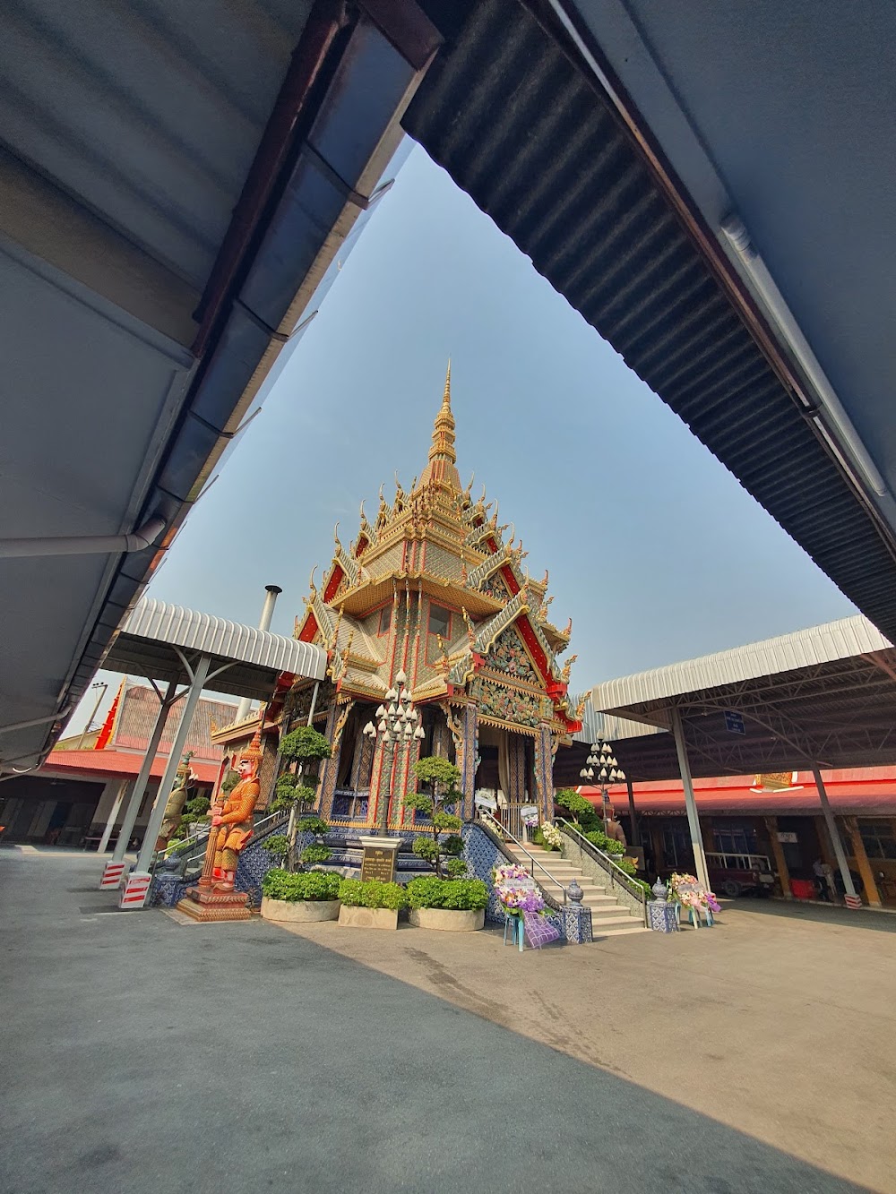 Wat Sunthreekawas