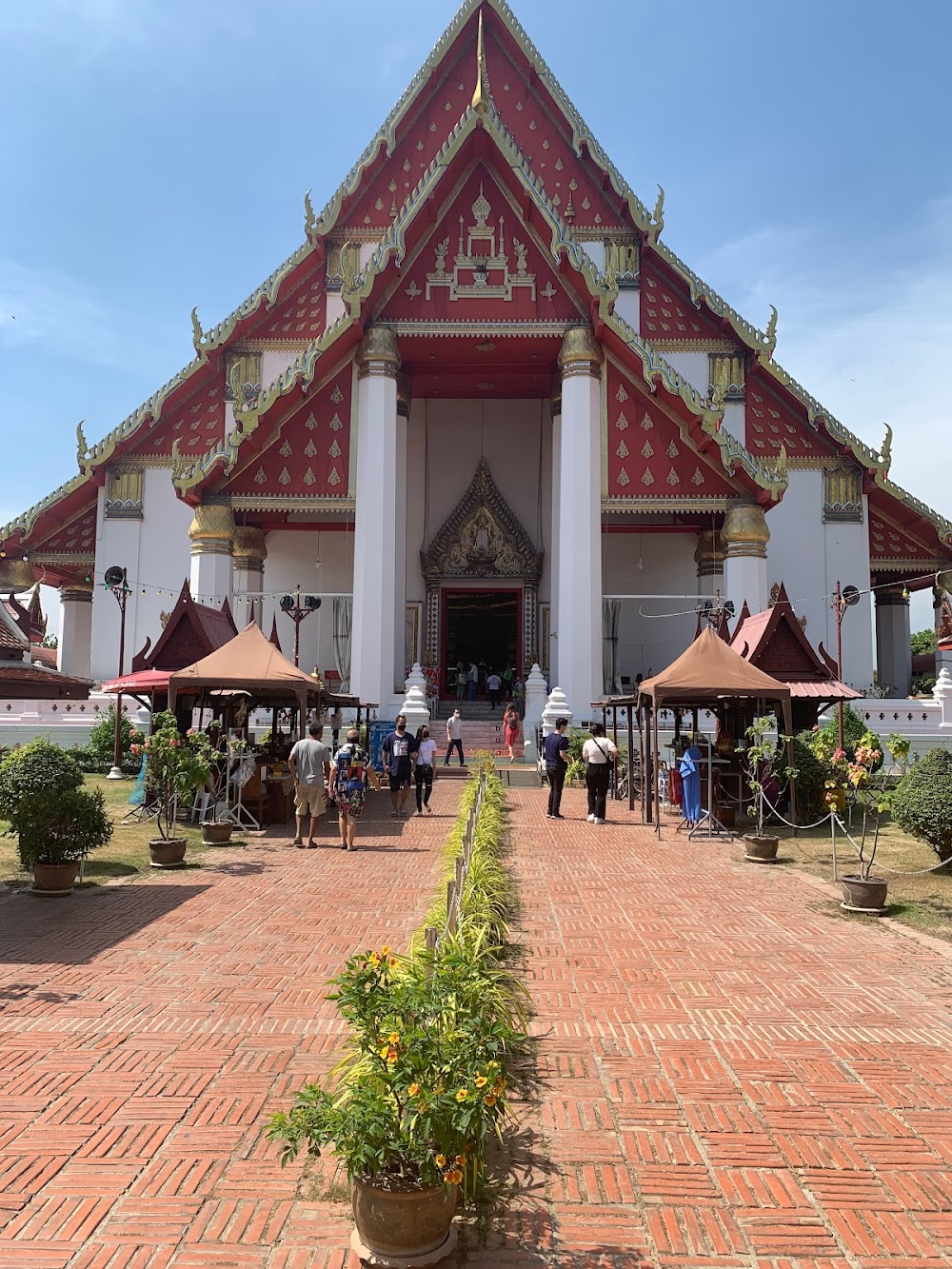 Wihan Phra Mongkhon Bophit