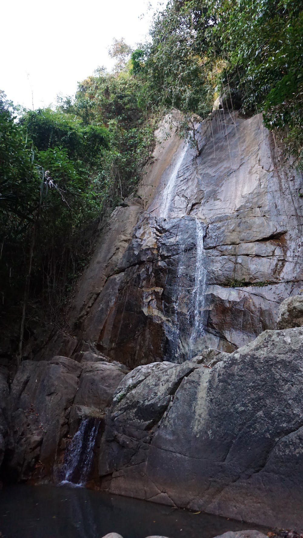 Zong Raue (Song Rua) Waterfall