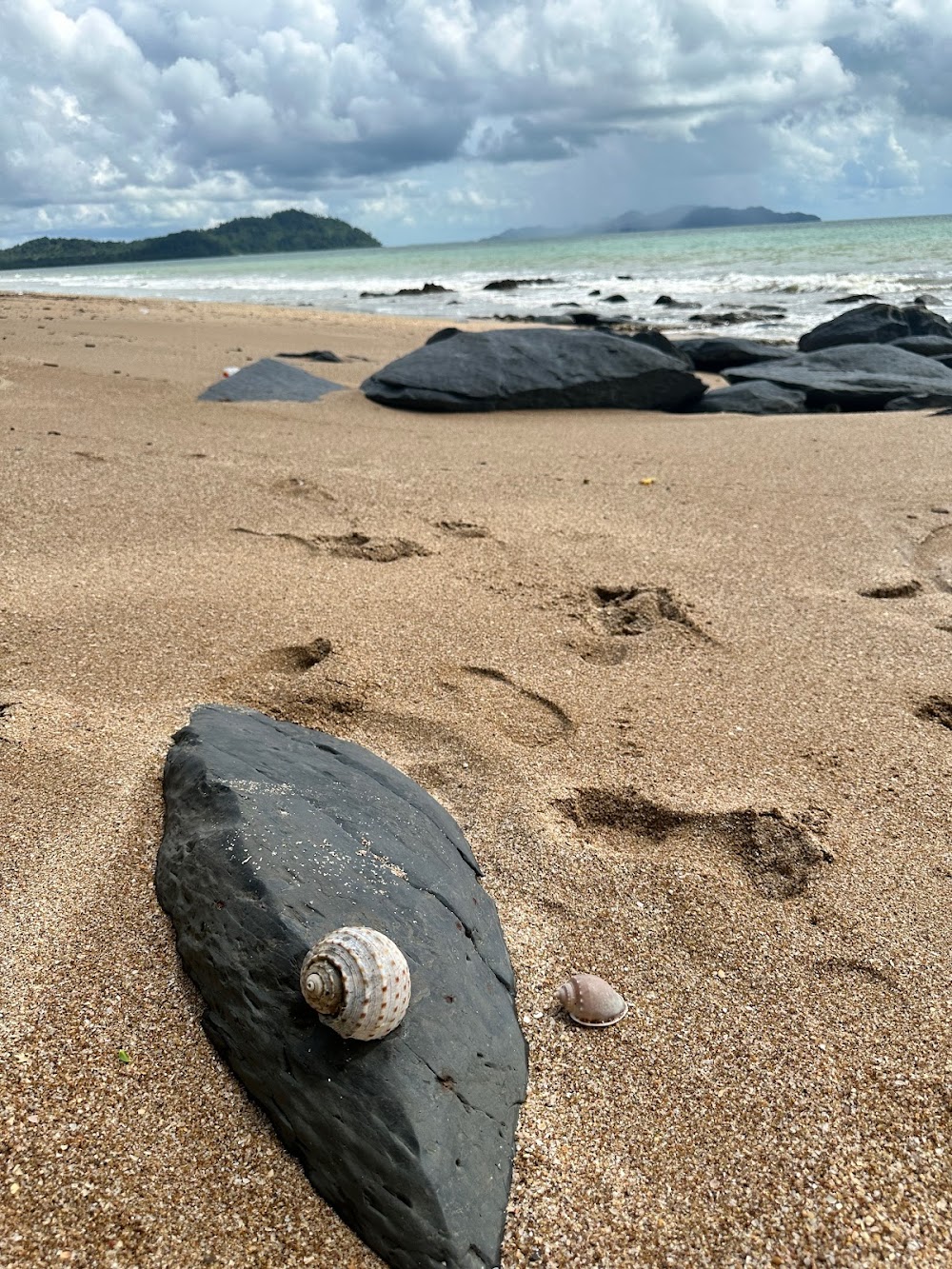 Ao Khoei Beach