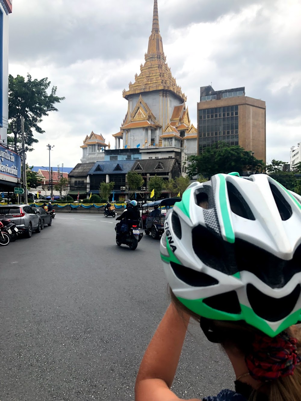 Follow Me Bike Tours