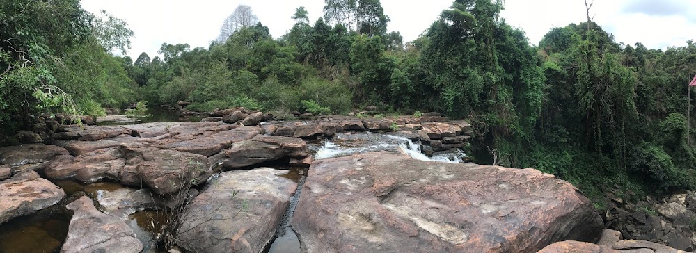Heaw E Am Waterfall