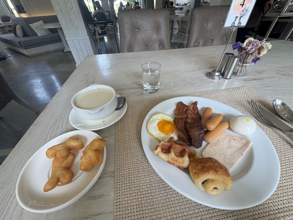 Khao Yai : Rest Journey