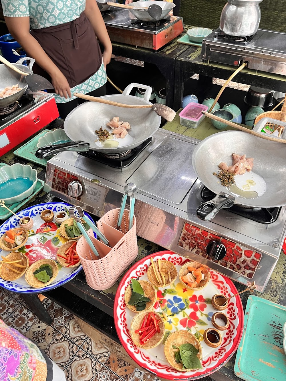 Let’s Cook Thai Cooking School