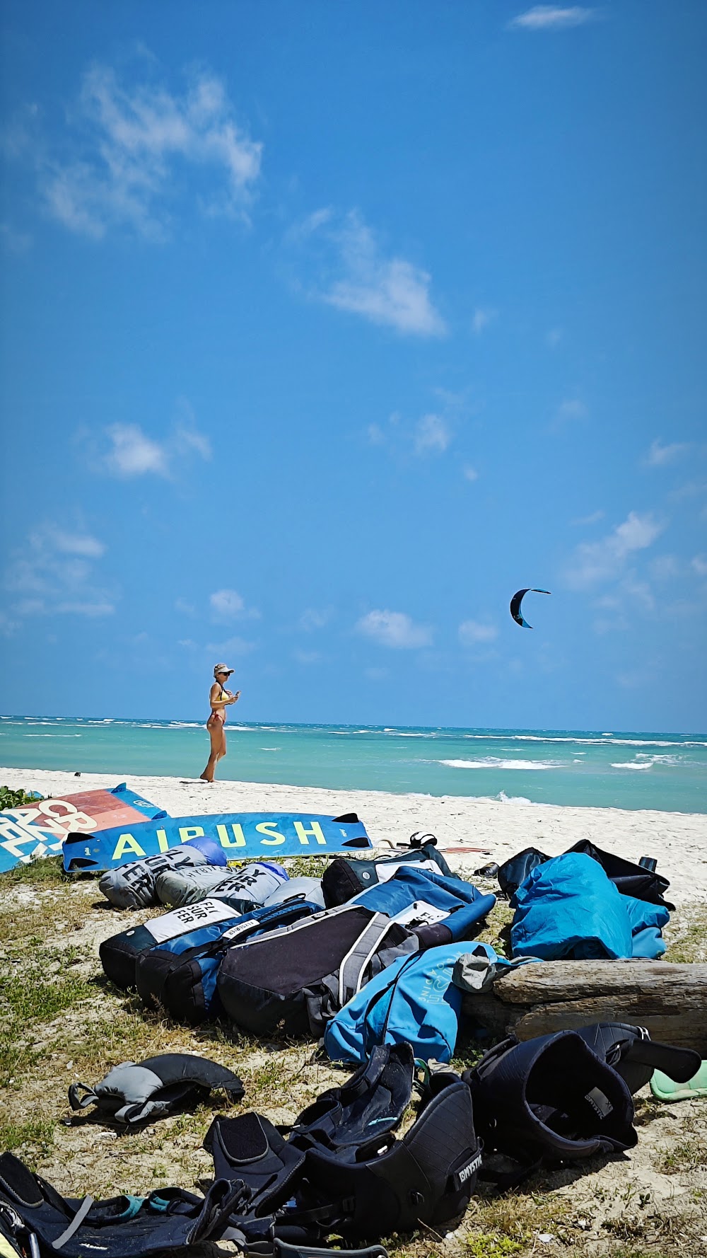 Mahalo Kiteschool – Kitesurfing School in Samui