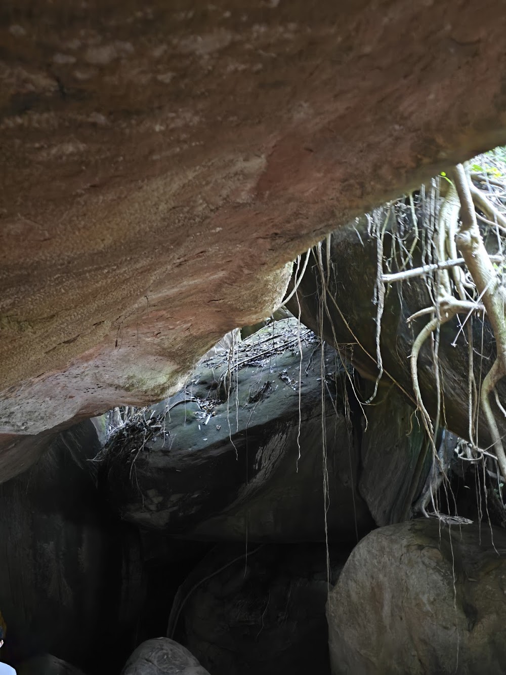 Nakee Cave
