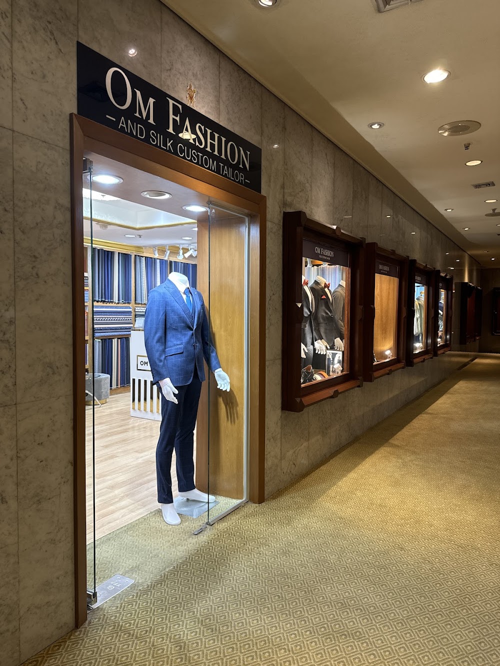 Om Fashion and Silk Custom Tailor