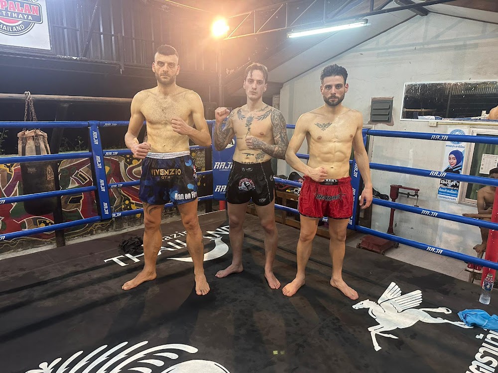 Prianan & Pumpanmuang Muay Thai Gym