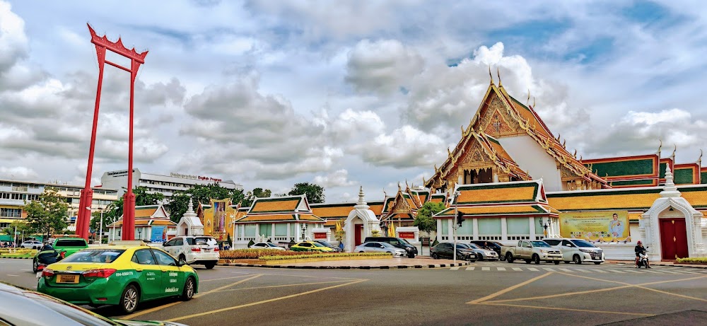 Siriwatanawisut Temple