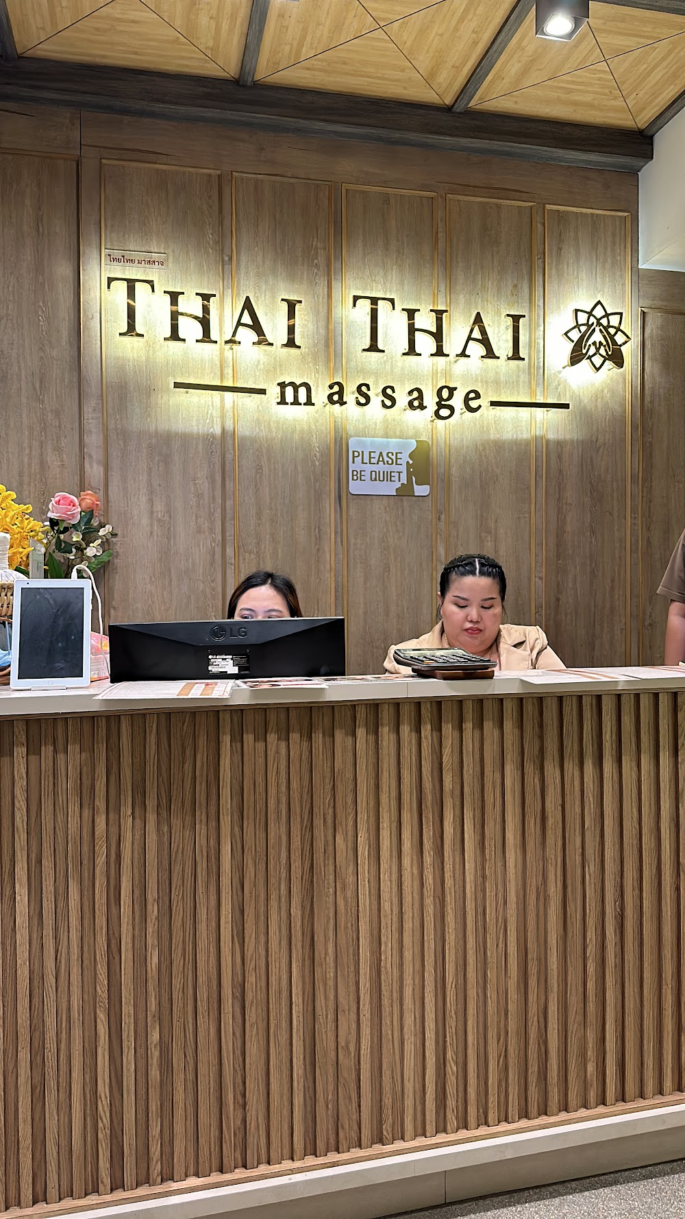 ThaiThai Massage @Sukhumvit24