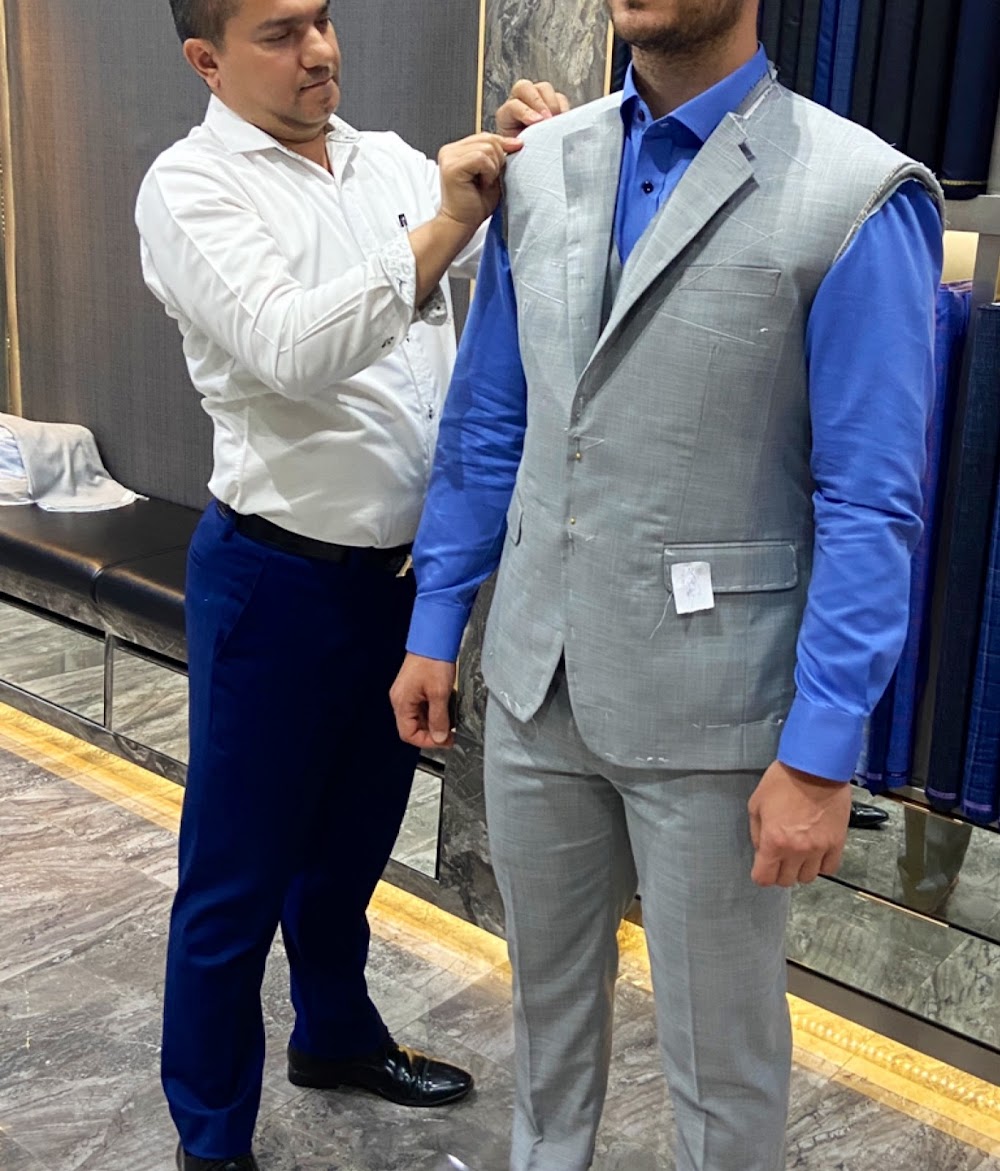 Universal Tailors