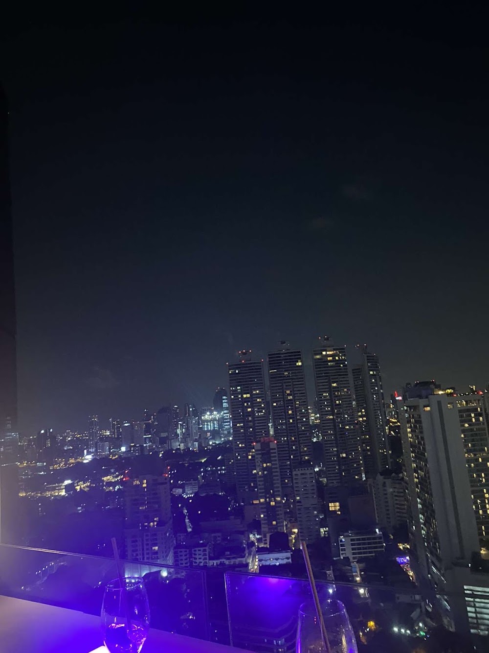 Vanilla Sky Rooftop Bar