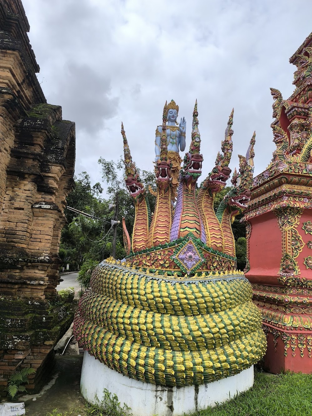 Wat Phra That Phu Sang