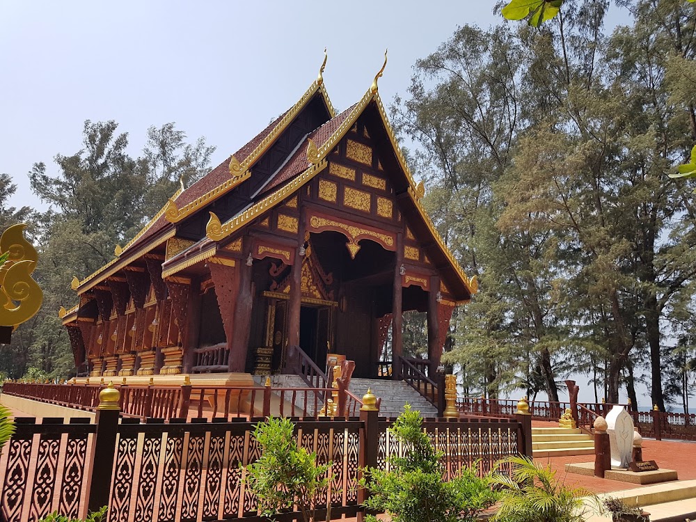 Wat Tha Sai (Wat Tesdhammanava)